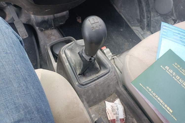 Used Wuling Rongguang S 2021 1.2L Base Model 5-Seater LSI Gear Lever
