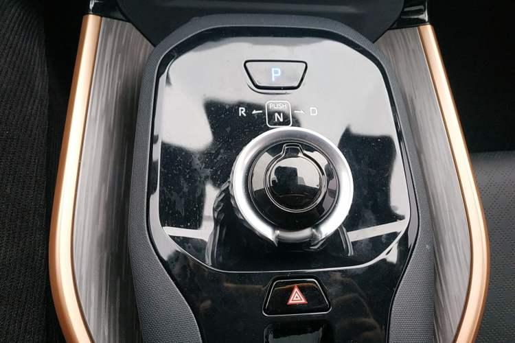 Used Toyota bZ3 2023 616 km Long-Range Premium
