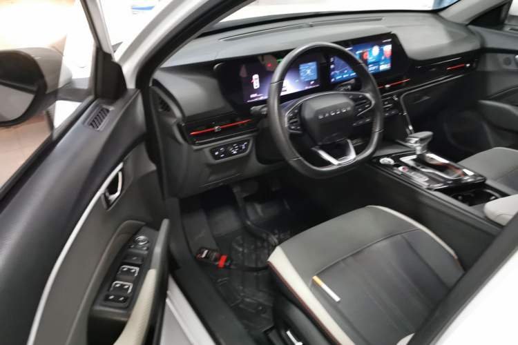 Used Baojun RC-6 2019 1.5T CVT 24-Hour Online Prestige Edition