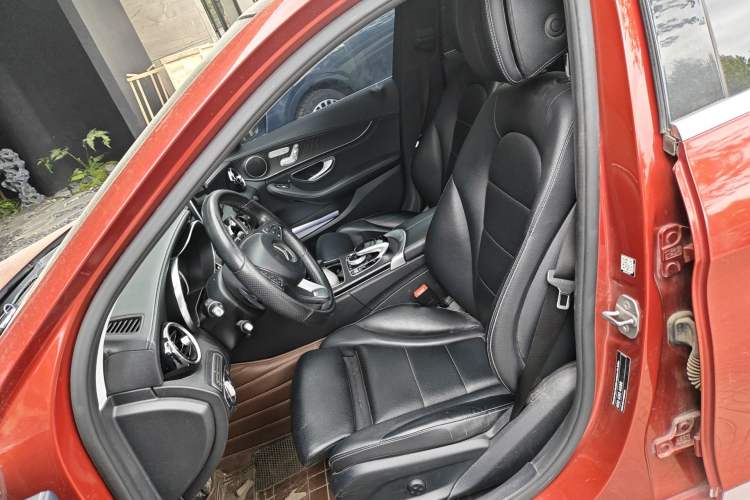 Used Mercedes-Benz C-Class 2017 Facelift C 200 L Sport Edition Left Front Seat