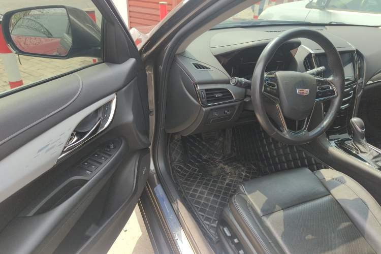 Used Cadillac ATS-L 2017 28T Fashion Edition
