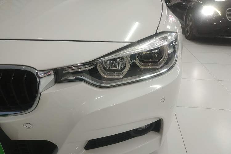 Used BMW 3 Series 2019 320i M Sport Package
