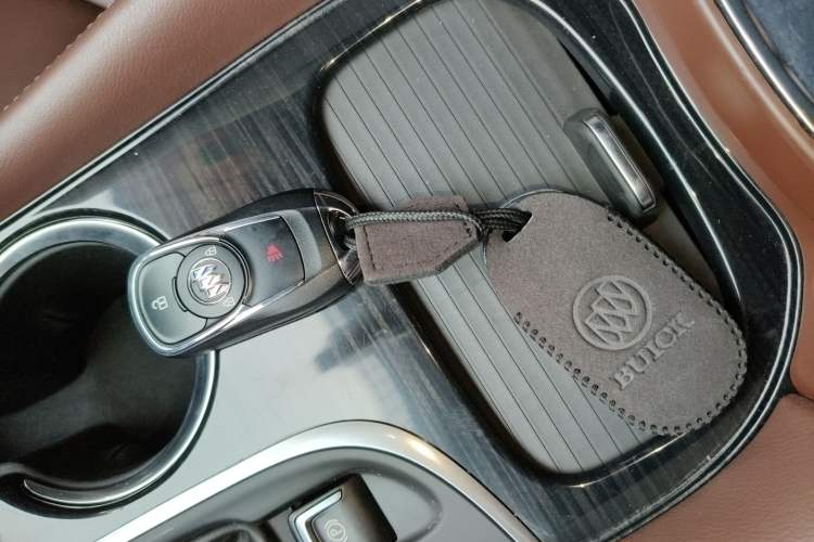 Used Buick Envision 2021 532T Two-Wheel-Drive Elite Version Vehicle Key