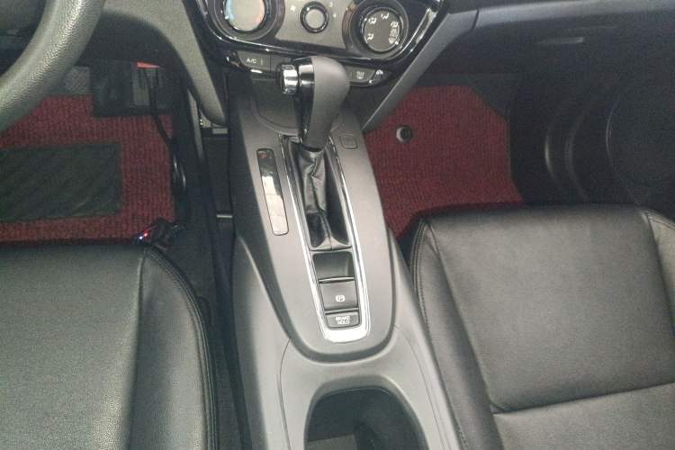 Used Honda XR-V 2015 1.5L LXi CVT Classic Edition
