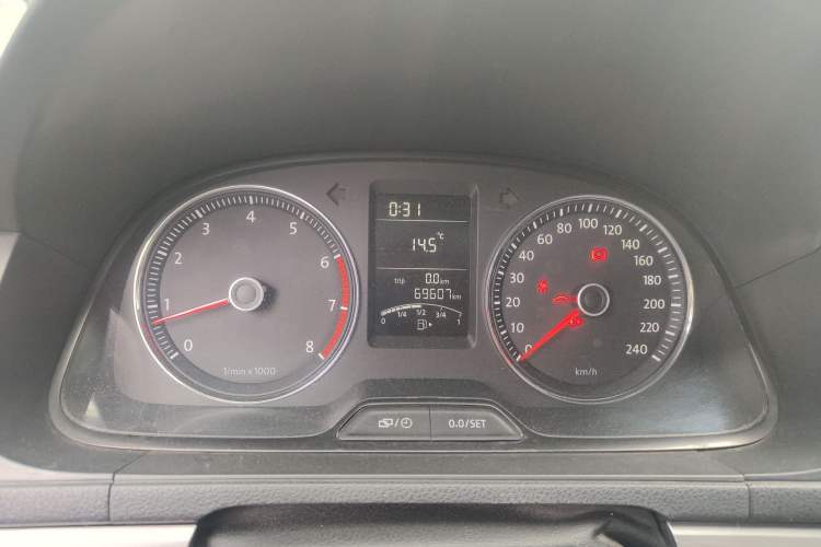 Used Volkswagen Lavida 2013 1.4TSI Manual Comfort Edition