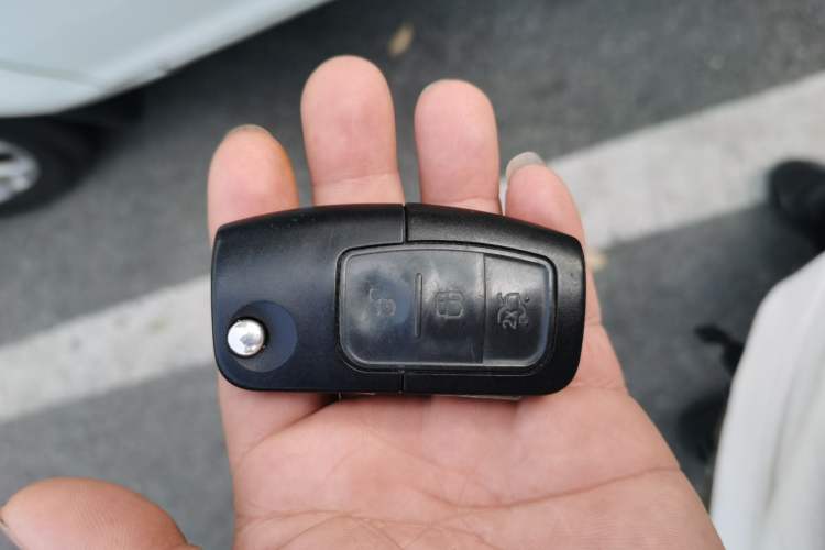 Used Ford Focus 2013 Hatchback Classic 1.8L Automatic Base Model