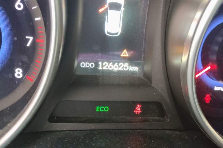 Used Hyundai Santa Fe 2015 2.0T Automatic All-Wheel Drive Smart Version 5 Seats