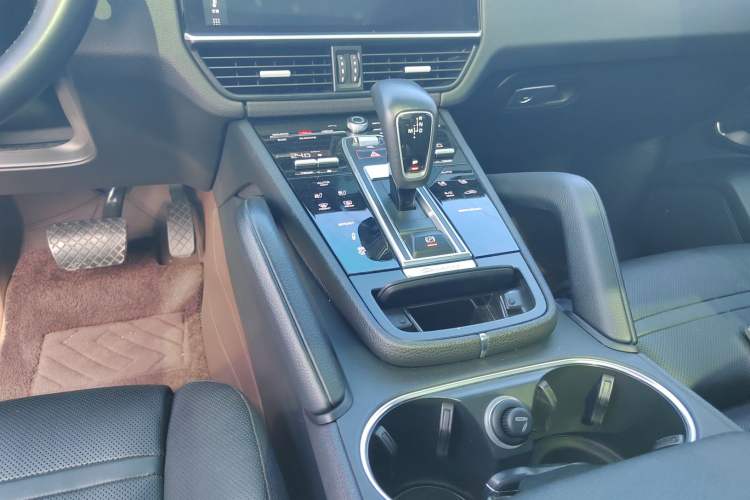 Used Porsche Cayenne 2019 Cayenne 3.0T Gear Lever