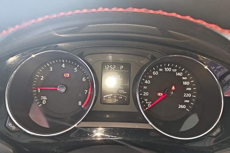 Used Volkswagen Sagitar 2018 1.6L Automatic Comfort Model Instrument Cluster