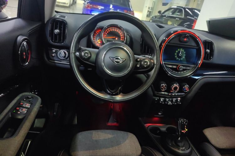 Used MINI Countryman 2019 1.5T COOPER ALL4 Classic Weekend Travel Edition
