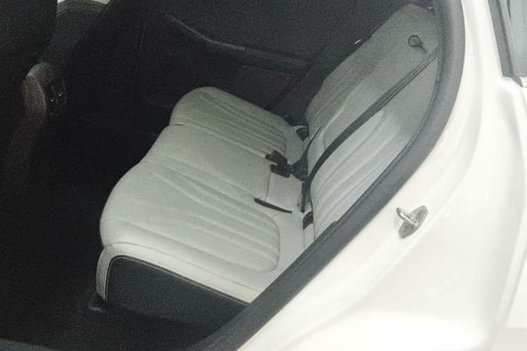 Used Ford Escape 2024 EcoBoost 245 Two-Wheel-Drive Comfort Edition
