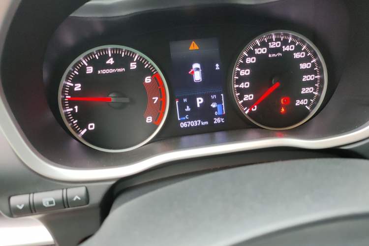 Used Mitsubishi Eclipse Cross 2018 1.5T CVT Two-Wheel Drive Belief Edition Odometer Close Up