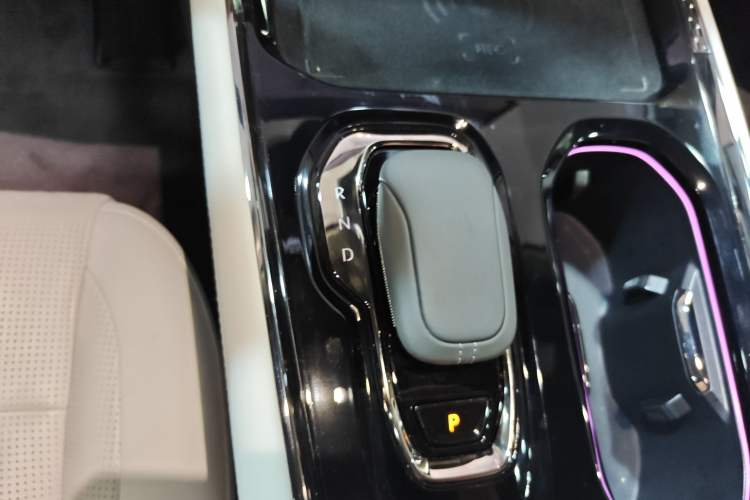 Used Zeekr 009 2022 WE Edition