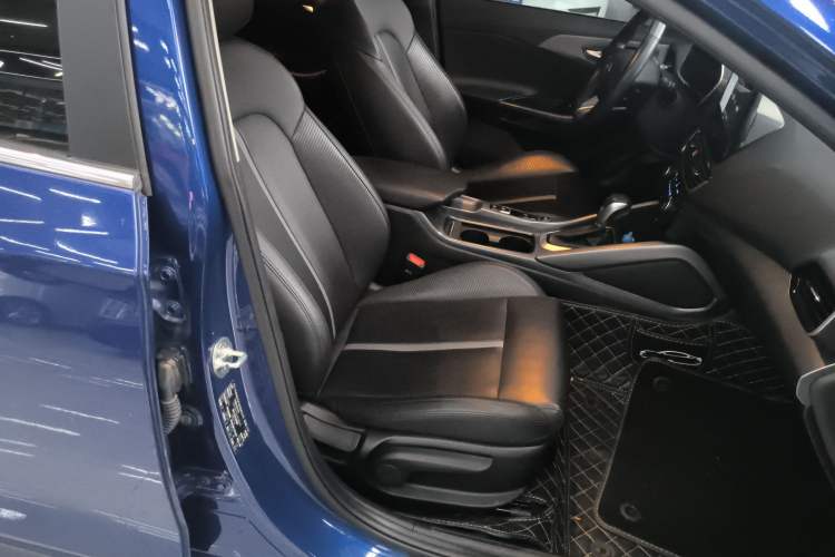 Used Hyundai Lafesta 2019 280TGDi Smart Speed Version China VI Standard Right Front Seat