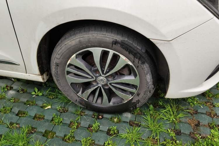 Used Dongfeng Aeolus A60 2016 1.5L Manual Luxury Version
