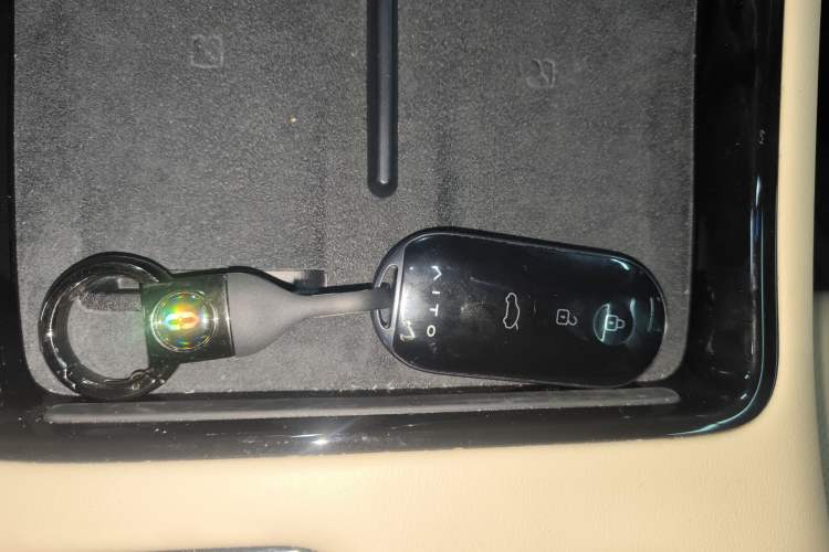 Used Hima AITO M5 2024 Extended-Range Max RS Four-Wheel Drive Advanced Intelligent Driving Version
