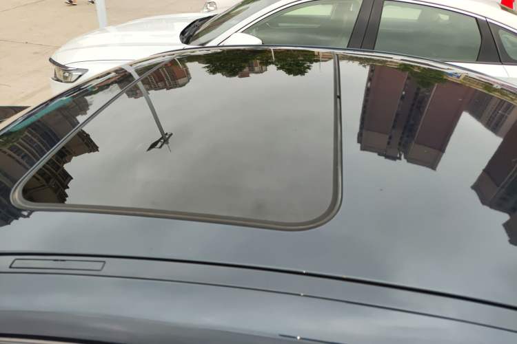 Used BMW 2 Series 2014 220i Leading Model Roof