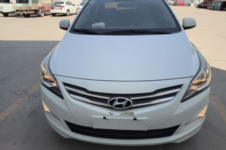 Used Hyundai Verna (older generation) 2016 1.4L Manual Smart GLS Trim Front