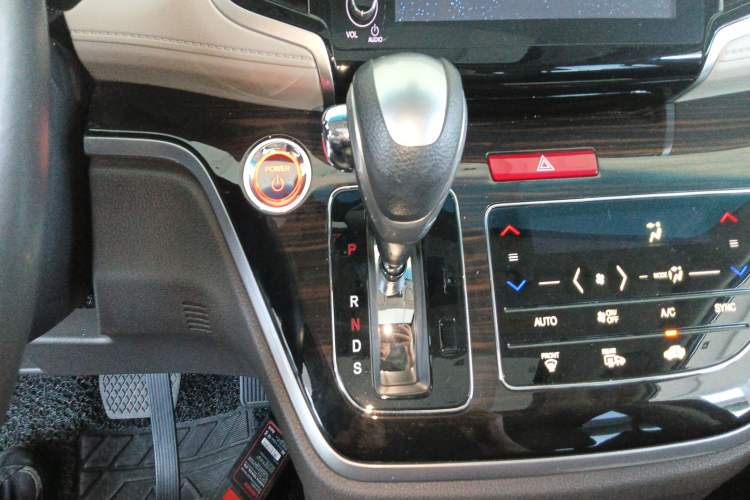 Used Honda Odyssey 2019 2.0L Rui·Zhi Zhen Edition