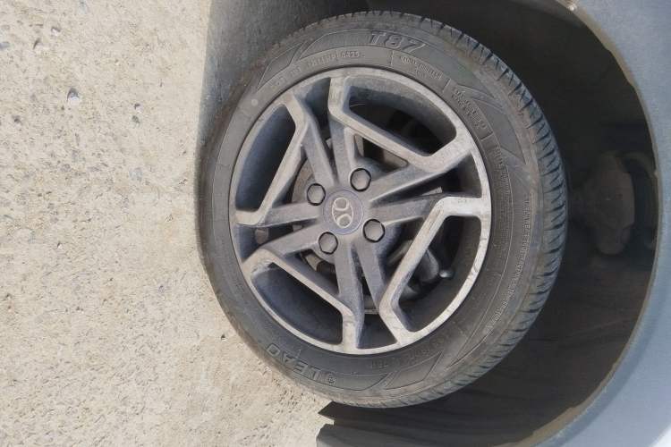 Used BAIC New Energy EC3 2019 Dynamic Edition Right Front Wheel Hub