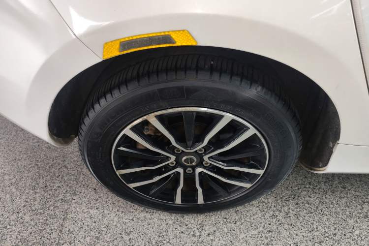 Used Volvo V40 2017 T3 Zhiyi Edition