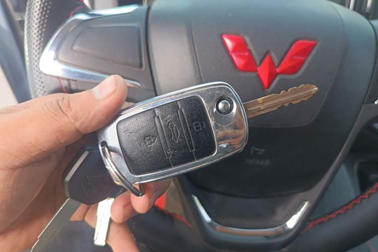 Used Wuling Zhengtu 2021 1.5L Adventure LAR
