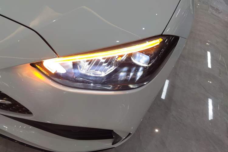 Used Mercedes-Benz C-Class 2024 Facelift C 260 L Night Edition Sport Version Left Front Headlight