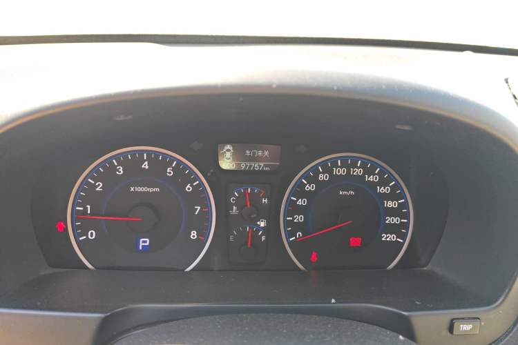 Used Hyundai Celesta 2011 1.6L Automatic Luxury Version
