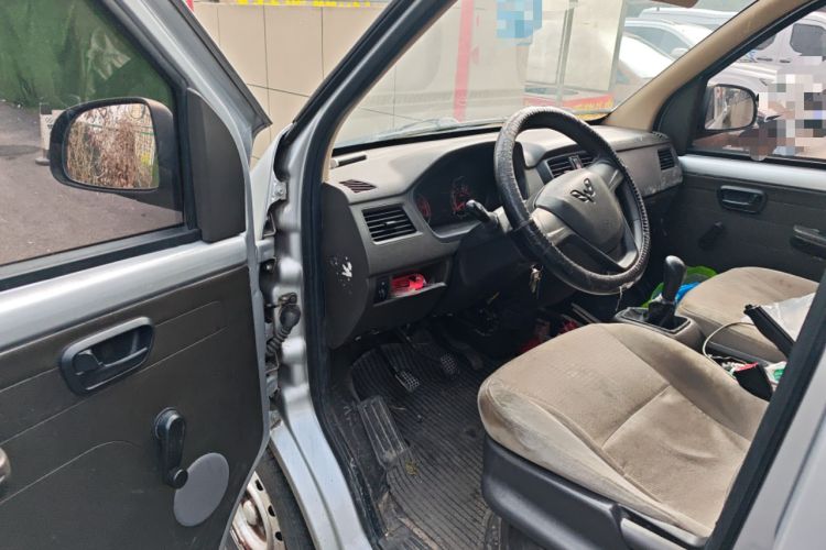 Used Wuling Rongguang S 2021 1.2L Base Model 5-Seater LSI