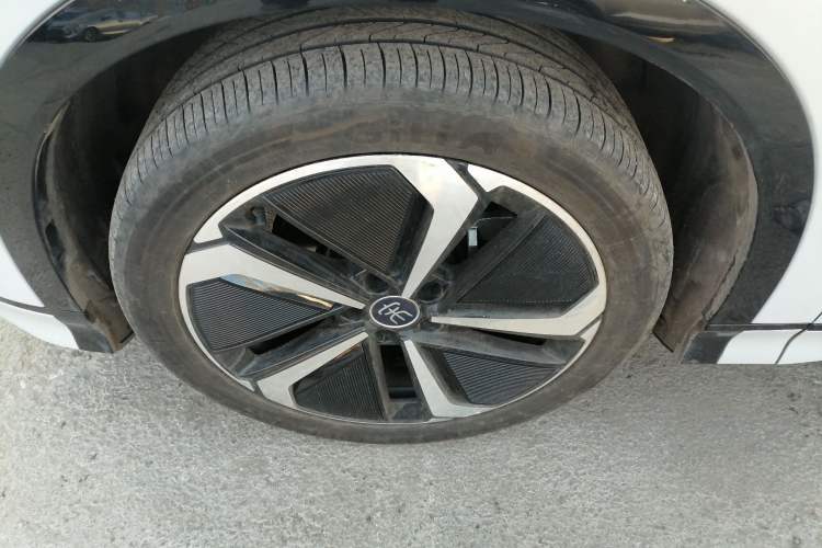 Used BYD Song L EV 2025 Intelligent Driving Version 662 km LiDAR Excellence Edition