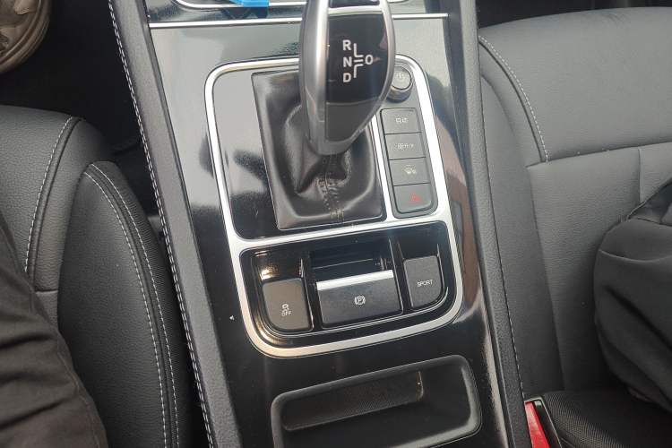 Used BYD Song MAX 2021 Upgraded Model 1.5T Automatic Luxury 6-Seater
