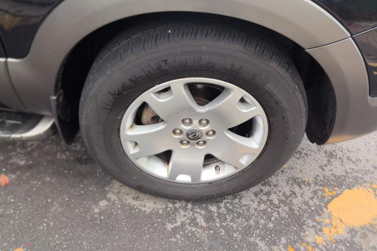 Used Kia Borrego 2008 3.8L Luxury Edition China IV Right Front Wheel Hub