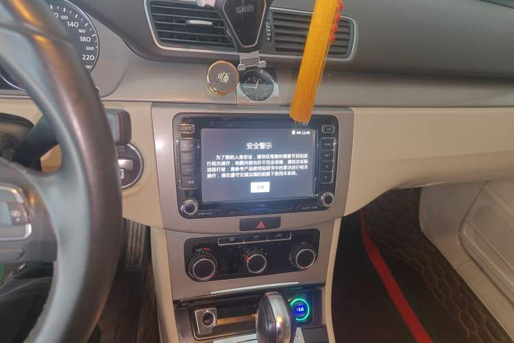 Used Volkswagen Magotan 2013 1.8TSI Premier Model