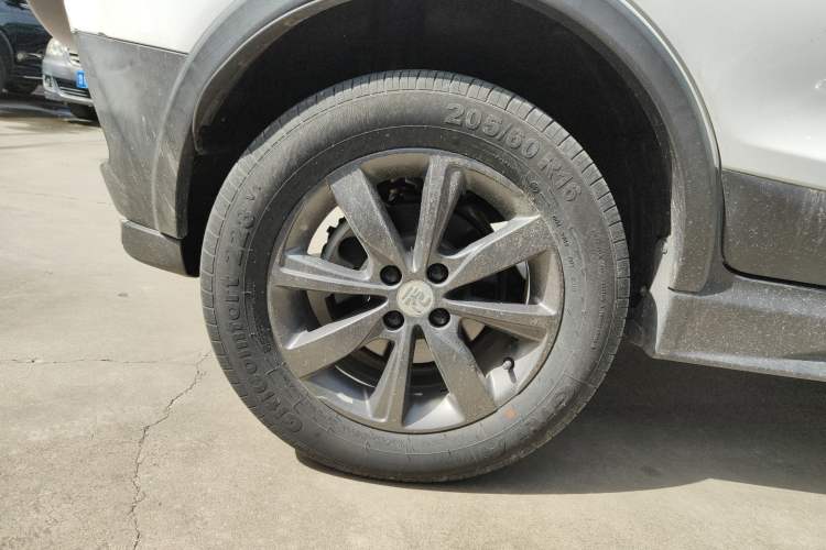 Used BYD Yuan New Energy 2019 EV360 Smart Connect Leading Model
