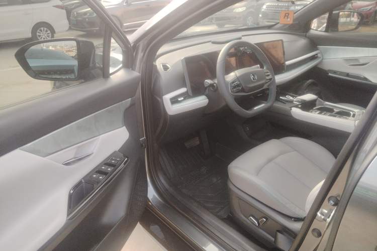 Used Changan UNI-T 2023 Second-Generation 1.5T Prestige Model
