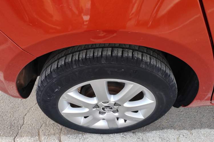 Used Skoda Fabia 2014 1.4L Manual Jingling Edition