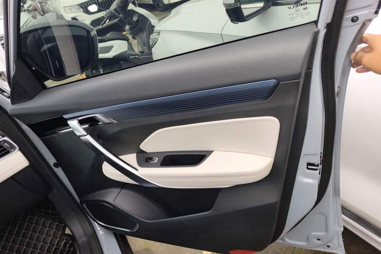 Used Geely Auto Emgrand X7 Sport 2022 Boyue X 1.8TD DCT Smart Model Right Front Door Interior