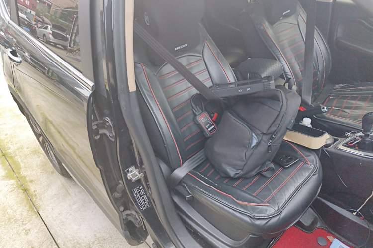 Used Baojun 560 2016 1.8L Manual Luxury Edition Right Front Seat