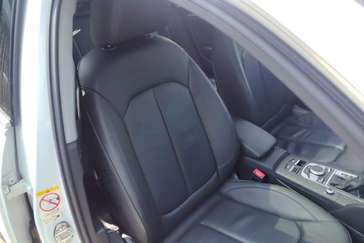 Used Audi A3 2017 Sportback 35 TFSI Style Edition Right Front Seat