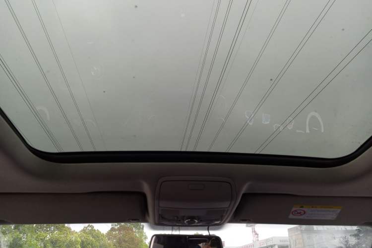 Used Volkswagen Tiguan 2016 300TSI Automatic All-Wheel Drive Fashion Vision Edition Headliner