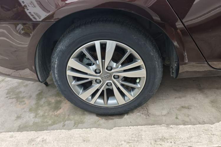 Used Geely Auto Emgrand 2018 1.5L CVT Upward Connect Edition Right Rear Wheel Hub