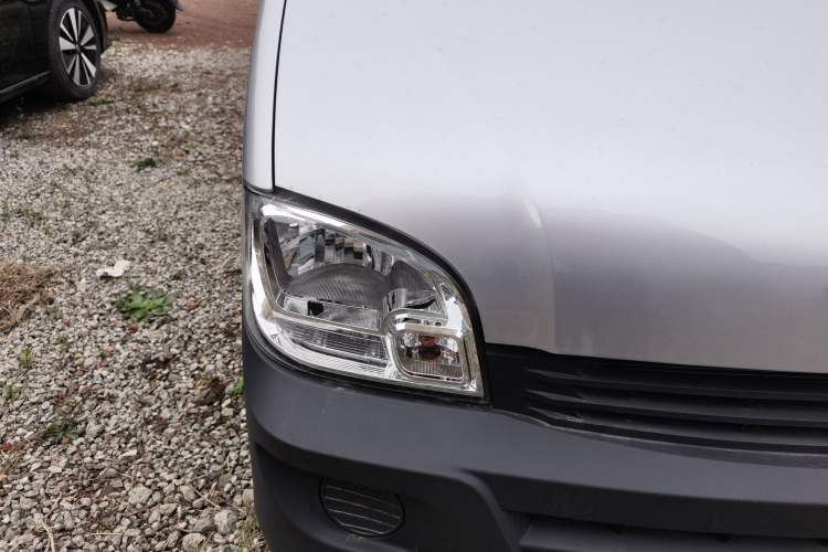 Used Wuling Zhiguang 2023 1.5L Practical Version 5/7 Seats