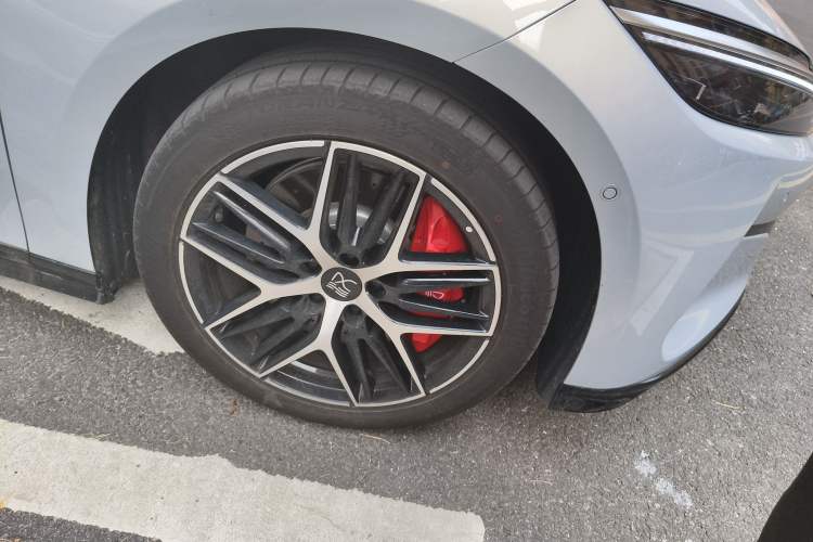 Used BYD Han L 2025 EV Four-Wheel Drive LiDAR Flagship Model
