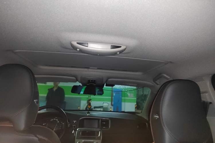 Used Volvo S60 2016 S60L T4 Zhiyuan Edition Headliner