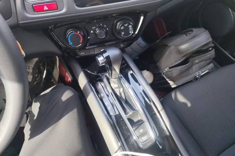 Used Honda Vezel 2017 1.5L CVT 2WD Comfort Model