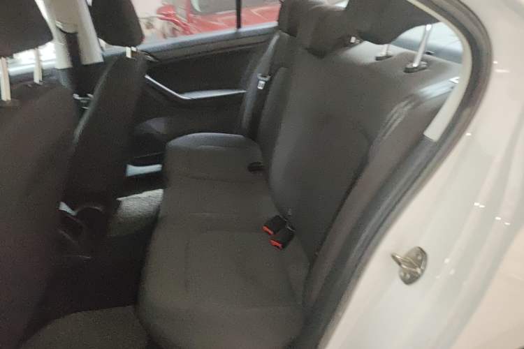 Used Volkswagen Jetta 2019 Dream Edition 1.5L Automatic Fashionable Version
