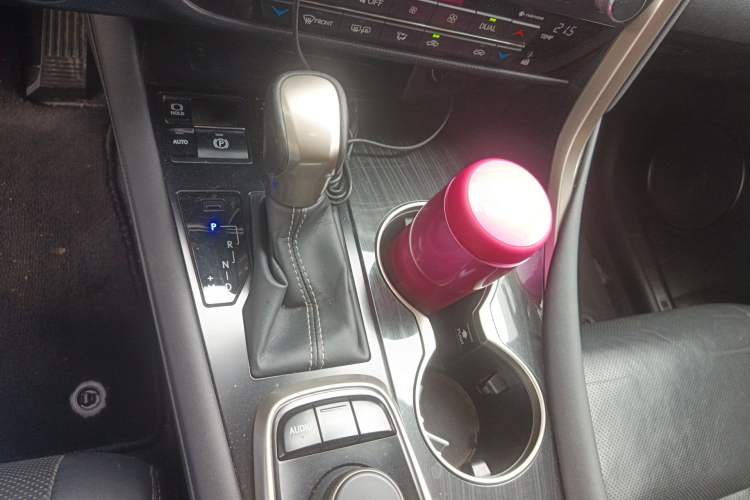 Used Lexus RX 2016 300 4x4 Elegant Edition China V-standard Gear Lever