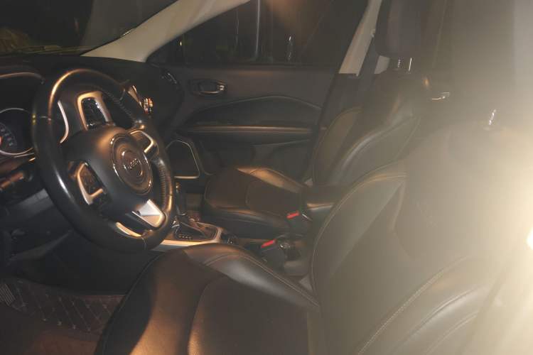 Used Jeep Compass 2017 200T Automatic Family Edition