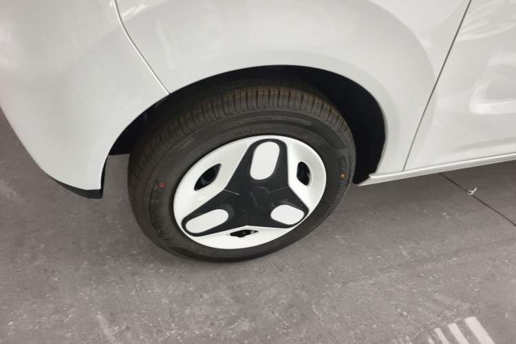 Used Geely Galaxy Panda 2025 210 km – Yuanqi Bear
