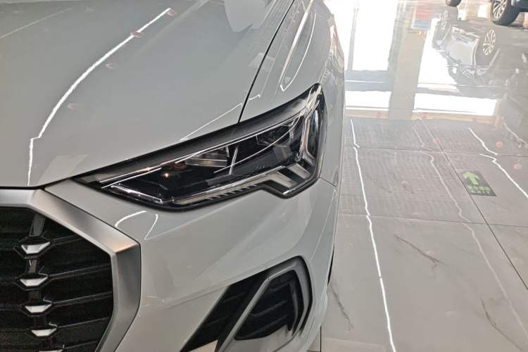 Used Audi Q3 2019 35 TFSI Advanced Dynamic Edition